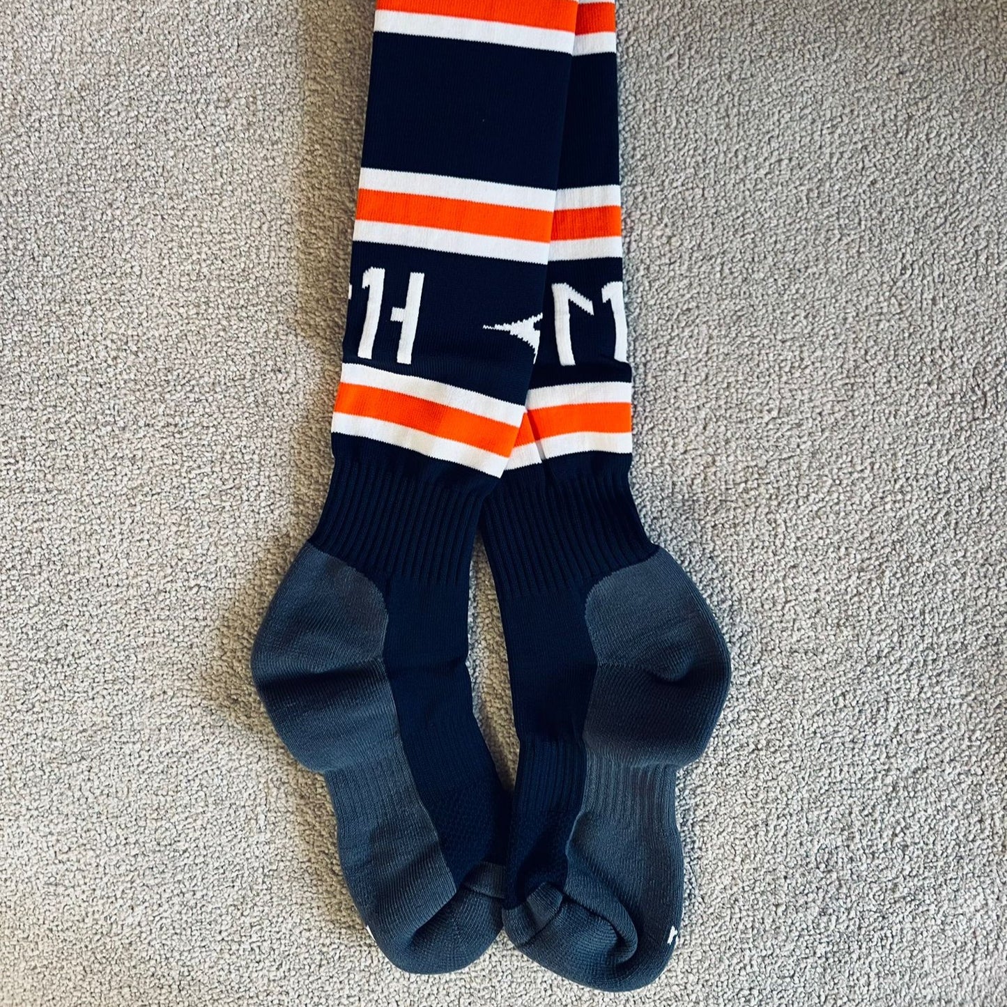 MH1 Mizuno Socks